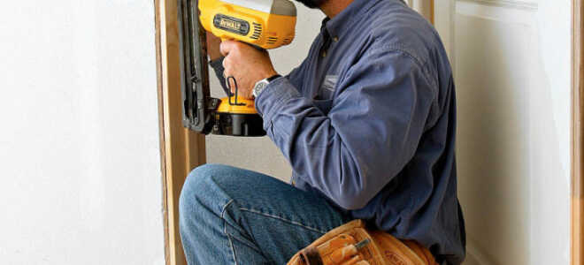 Порядок установки межкомнатных дверей при ремонте