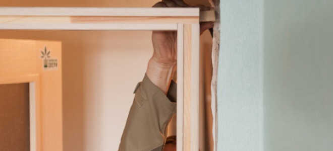 Установка межкомнатных дверей своими руками: инструкция по монтажу