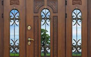 Что учесть при выборе уличных дверей со стеклопакетом, достоинства и недостатки таких входных конструкций.