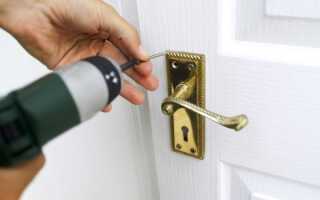 Устанавливаем дверные ручки своими руками