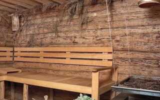 Особенности дерева и виды дверей хорошо подходящих для установки в баню