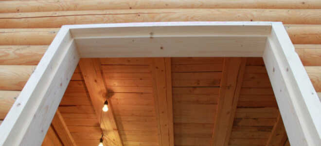 Окосячка дверного проема в деревянном доме: особенности монтажа