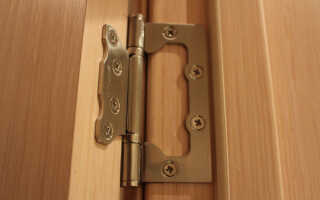 Как установить петли-бабочки: особенности монтажа накладных петель