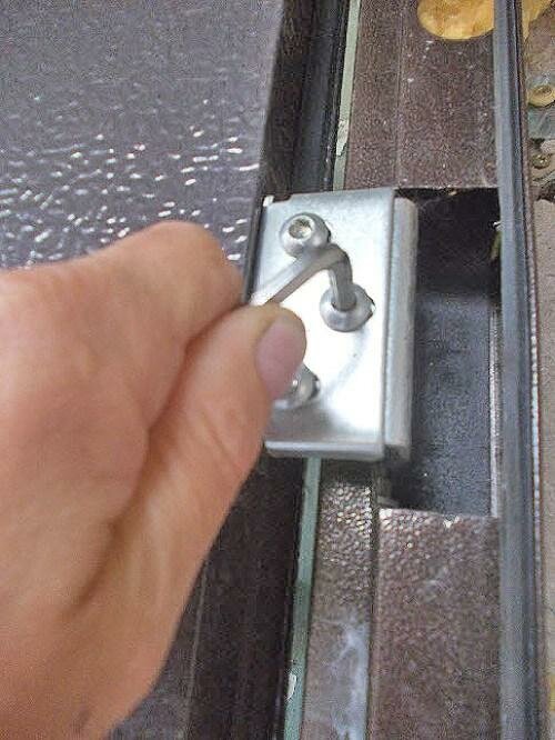 железная дверь