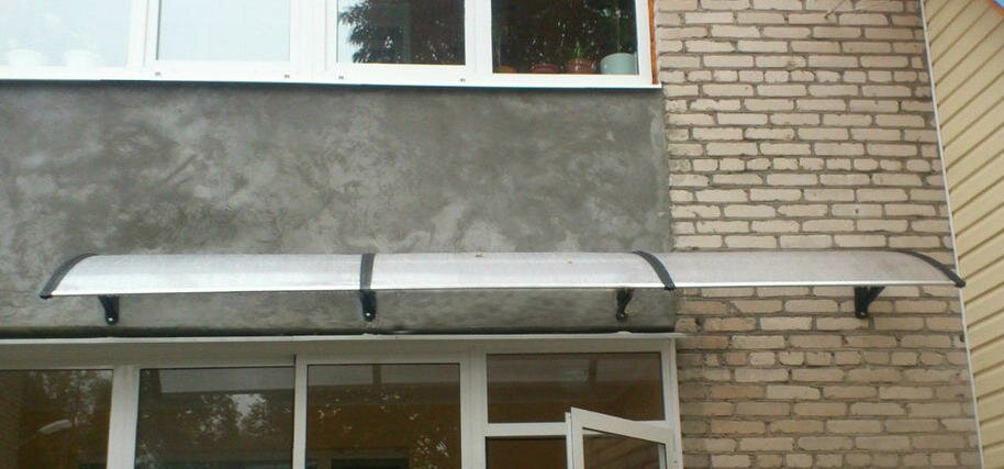 из пластика