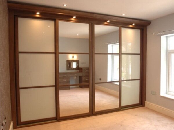 раздвижная дверь