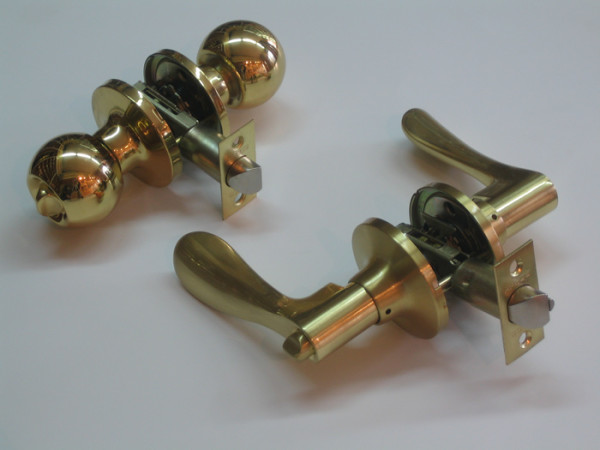 Виды дверных ручек