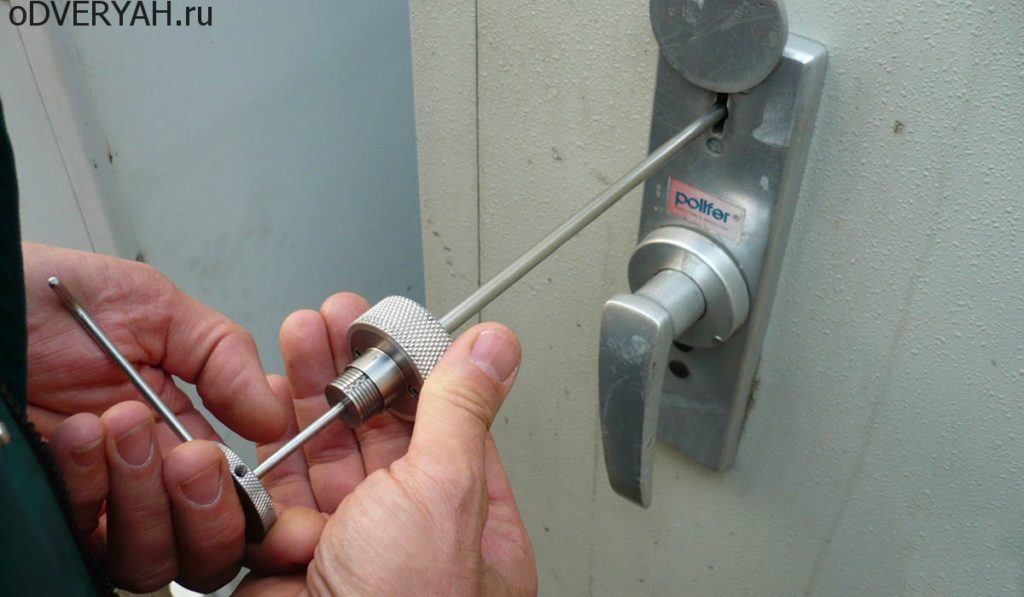 ремонт замка