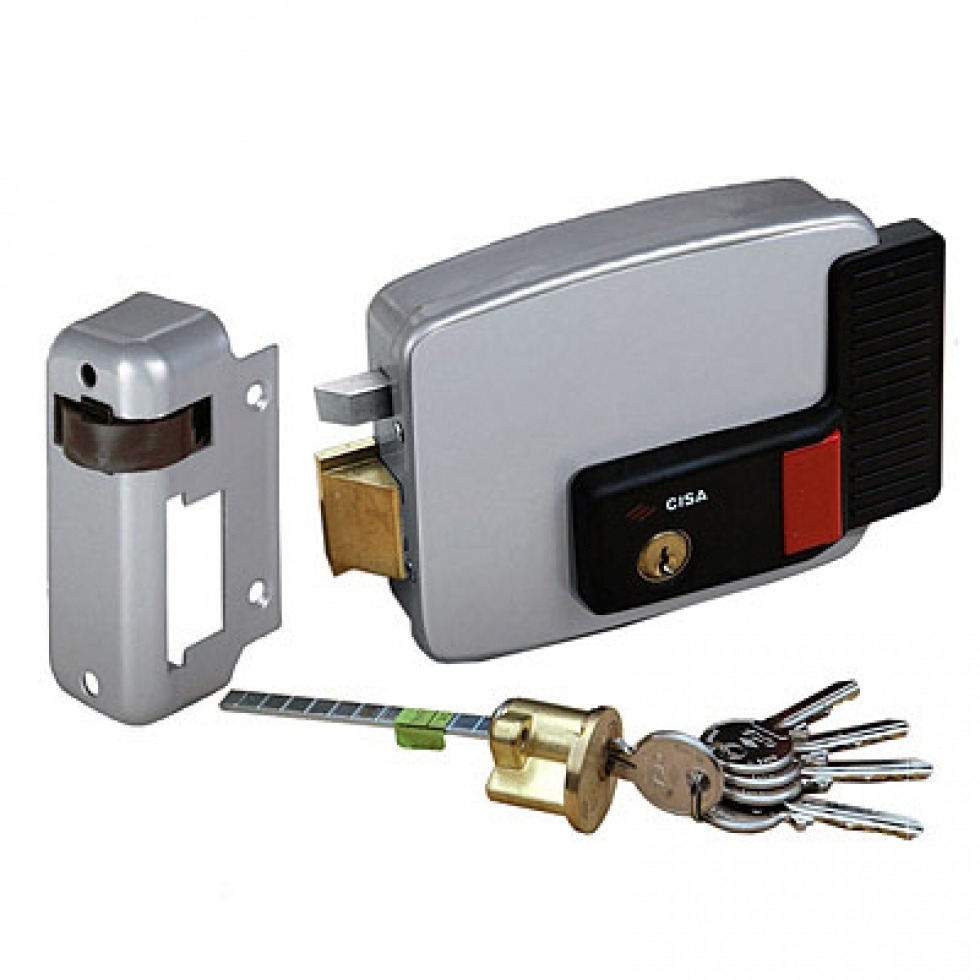 Разновидности накладных замков, уровень надежности таких механизмов для входных дверей